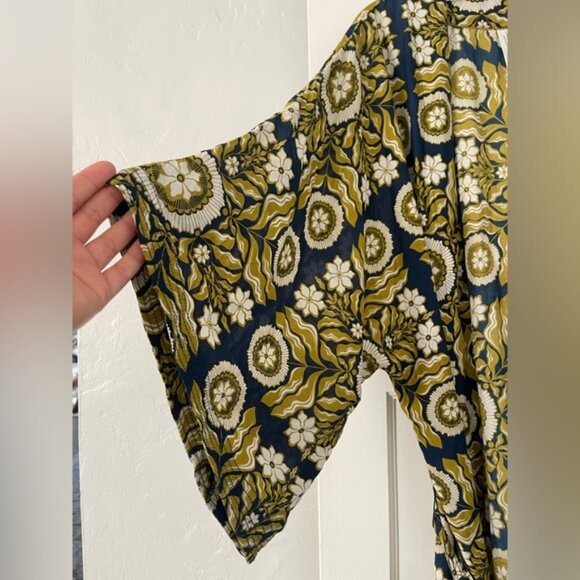 Anthropologie Kenzie parrot printed robe size M/L - Picture 7 of 11